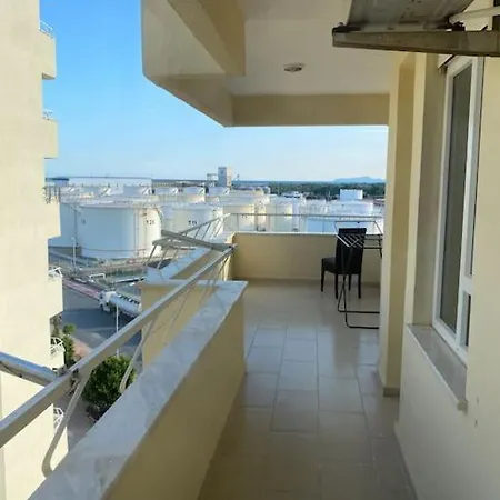 Sehrin Merkezi Konyaalti'nda 3+1 Ferah