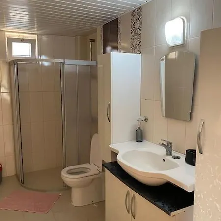 Appartement Sehrin Merkezi Konyaalti'nda 3+1 Ferah Antalya